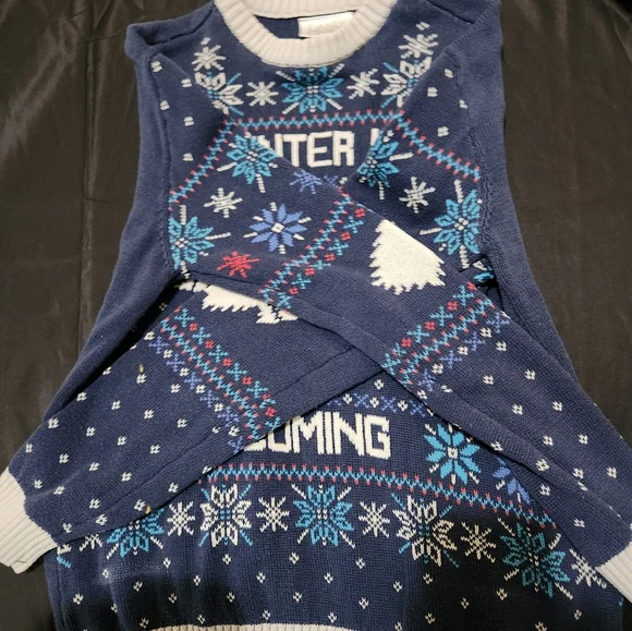 Game Of Thrones Winter Is Coming Pullover Sweater - Picture 5 of 6